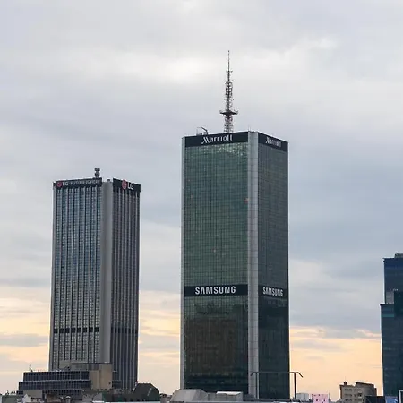 アパート Chmielna Marble Centre By Bookinghost ワルシャワ